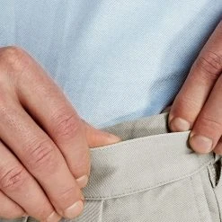 Men's Lands' End Comfort Waist 9-inch No-Iron Pleated Chino Shorts 13 Men's Lands' End Comfort Waist 9-inch No-Iron Pleated Chino Shorts -Haggar Sales 4545456 ALT5