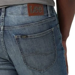 Men's Lee Extreme-Motion MVP Relaxed-Fit Jeans -Haggar Sales 5894091 ALT4